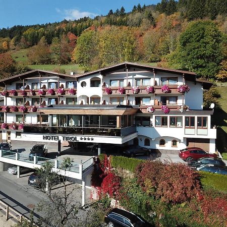 Hotel Garni Tirol ラディス エクステリア 写真